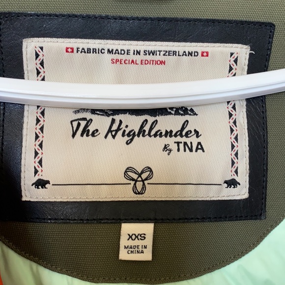 Aritzia highlander coat - Picture 7 of 8